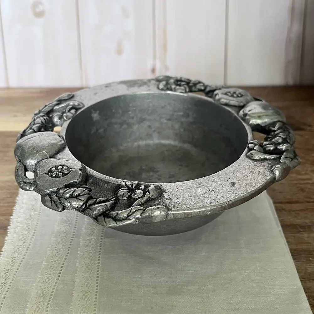 Vintage Carson Industries Statesmetal Wine Bottle Coaster Bowl Apple Leaf USA